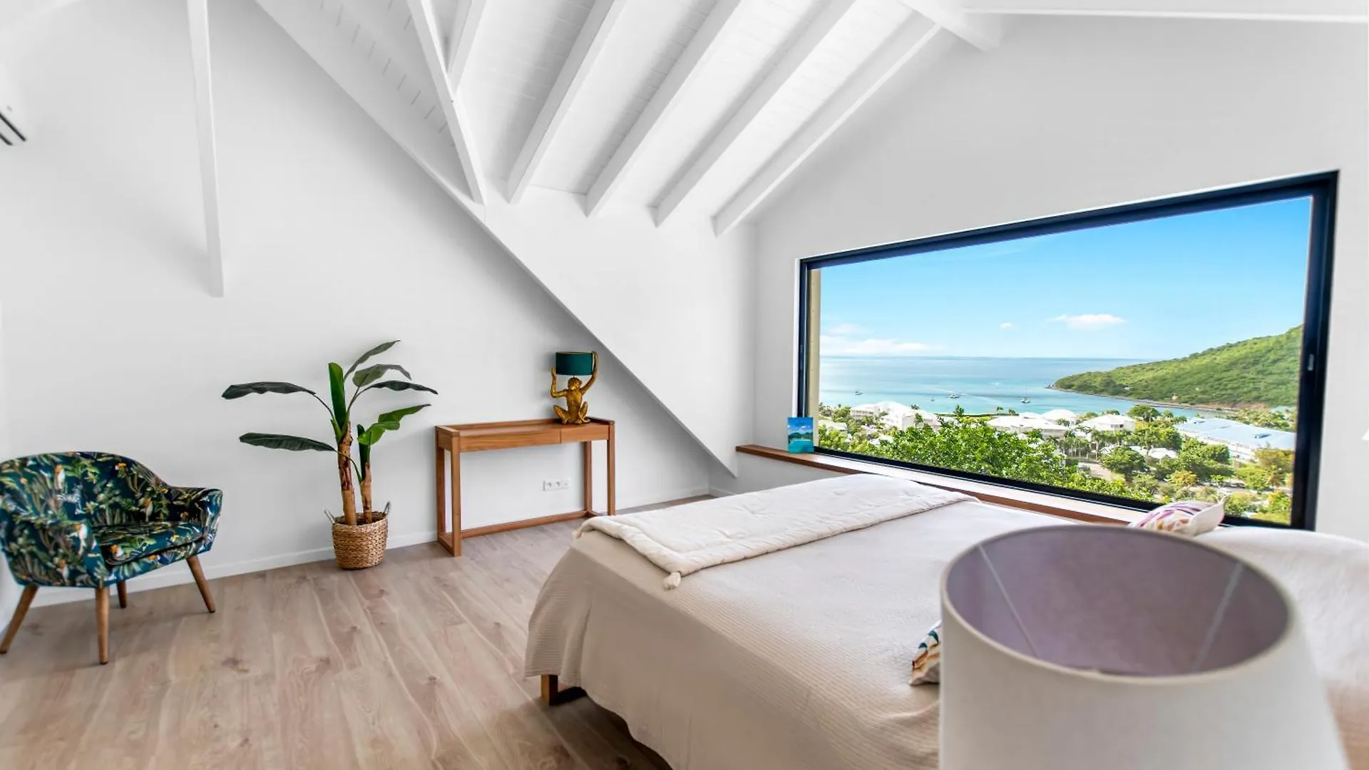Villa Prestigieuse Avec Vue Spectaculaire Sur L Anse Marcel
