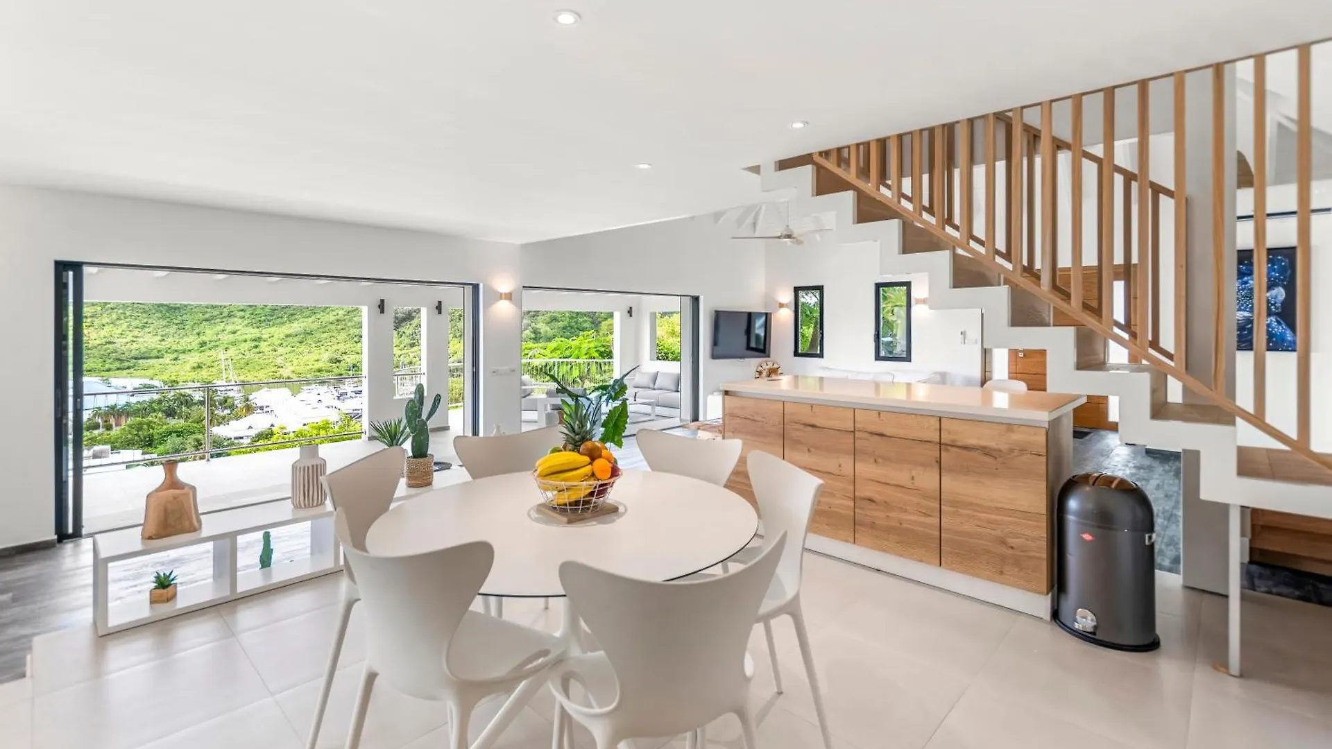 Villa Prestigieuse Avec Vue Spectaculaire Sur L Anse Marcel